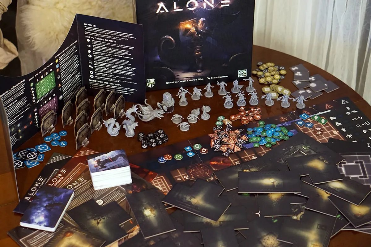 Unboxing – Alone