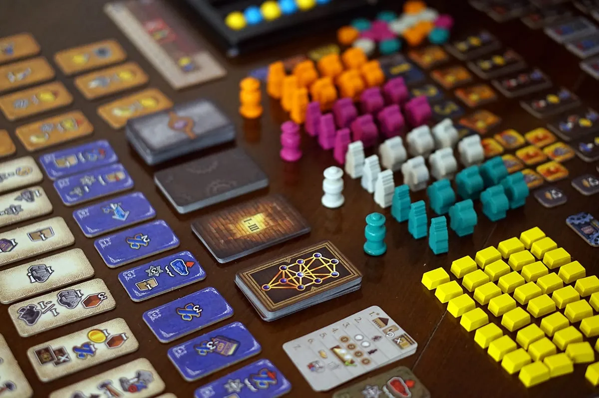 Unboxing – Golem