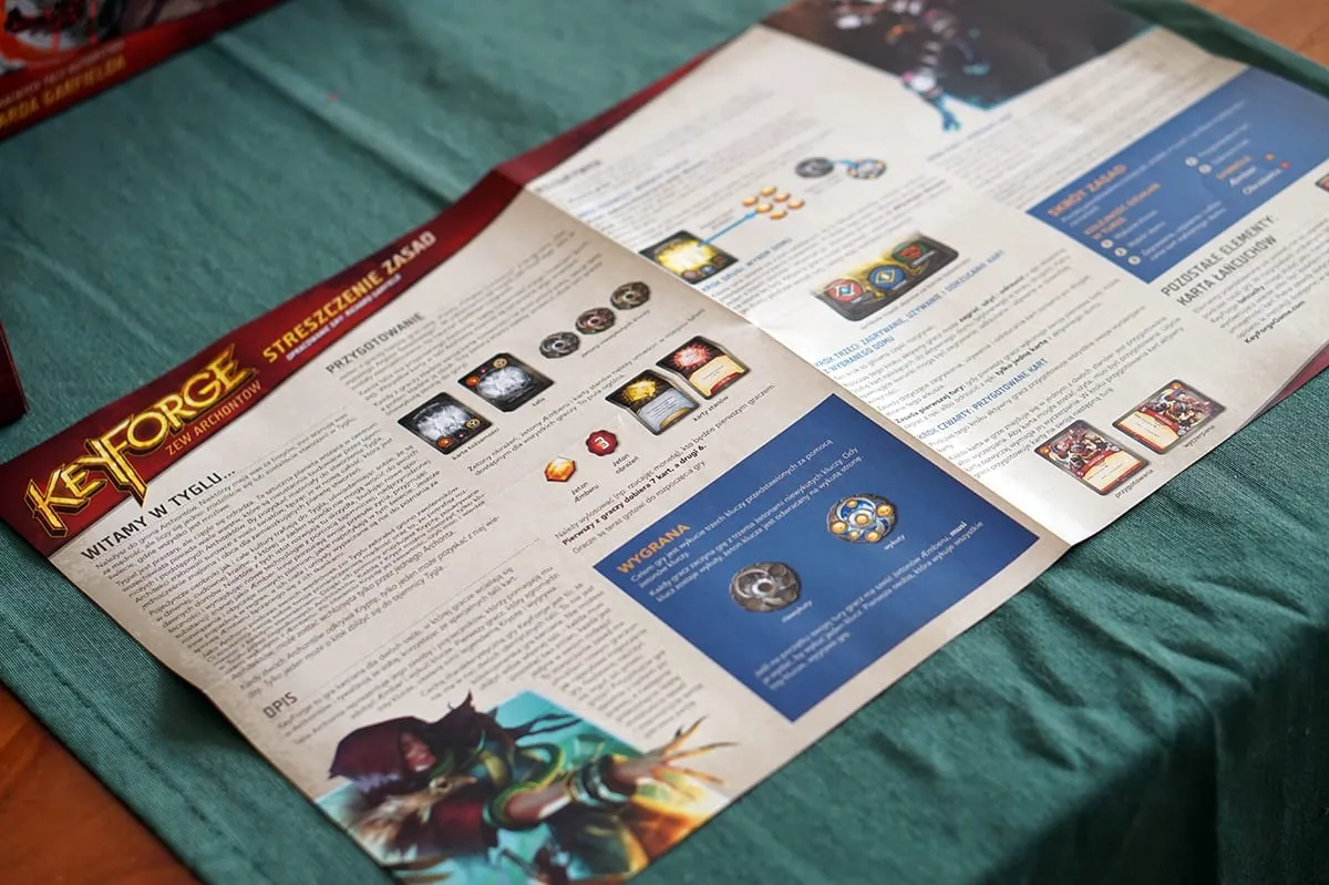 Unboxing – KeyForge: Zew Archontów