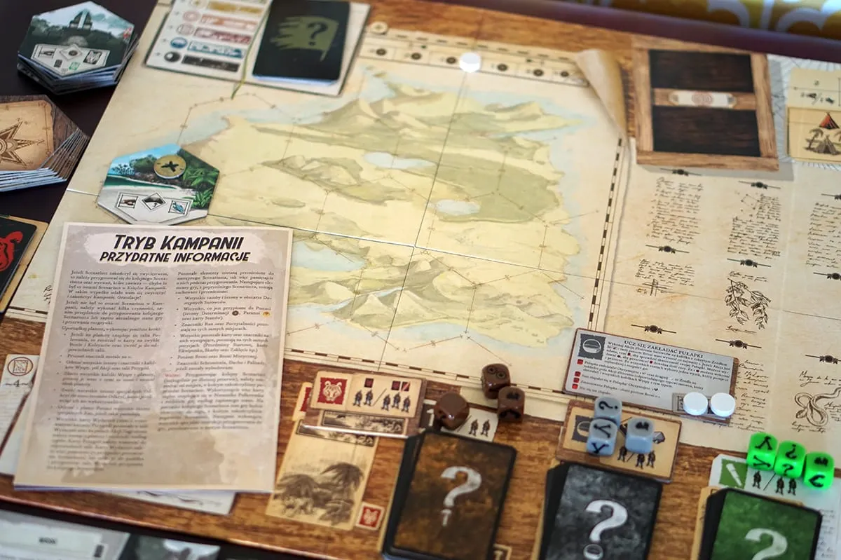 Robinson Crusoe: Opowieści Niesamowite