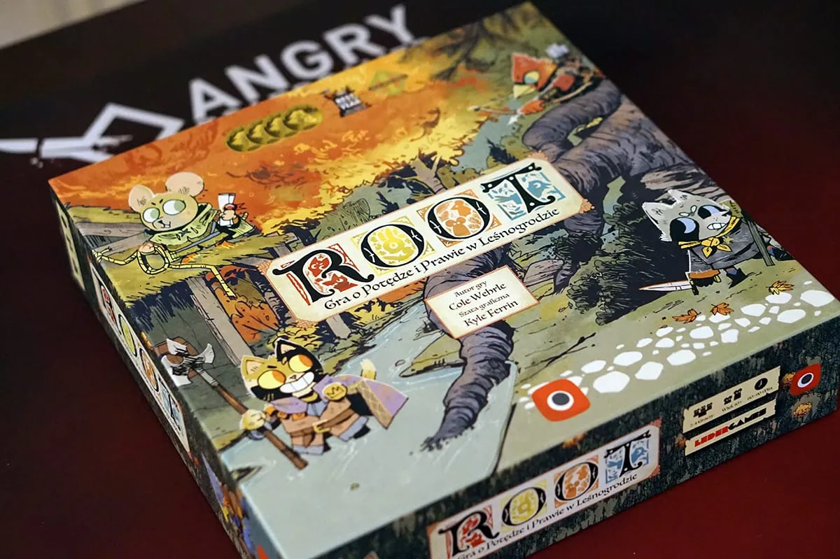 Unboxing – Root