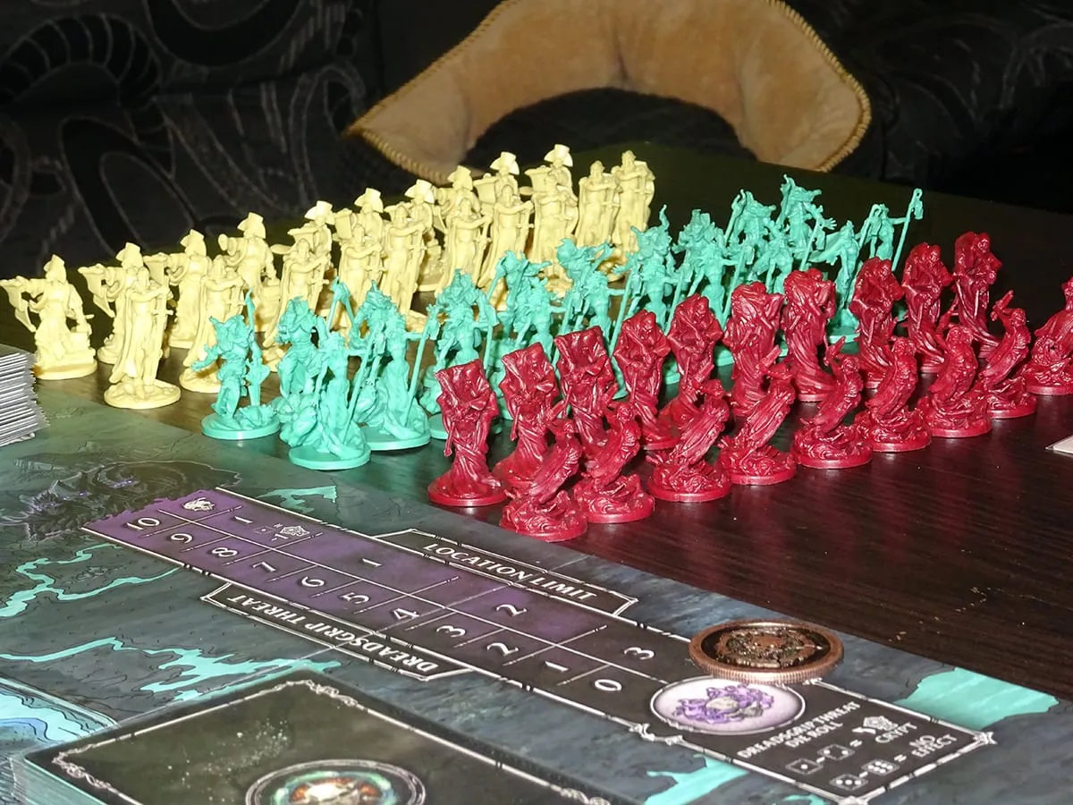 Rzut Oka – Court of the Dead: Mourners Call