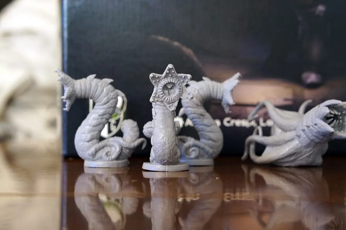 Unboxing – Alone