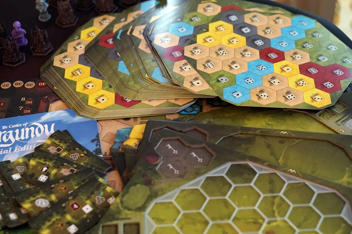 Unboxing – Zamki Burgundii: ed. specjalna
