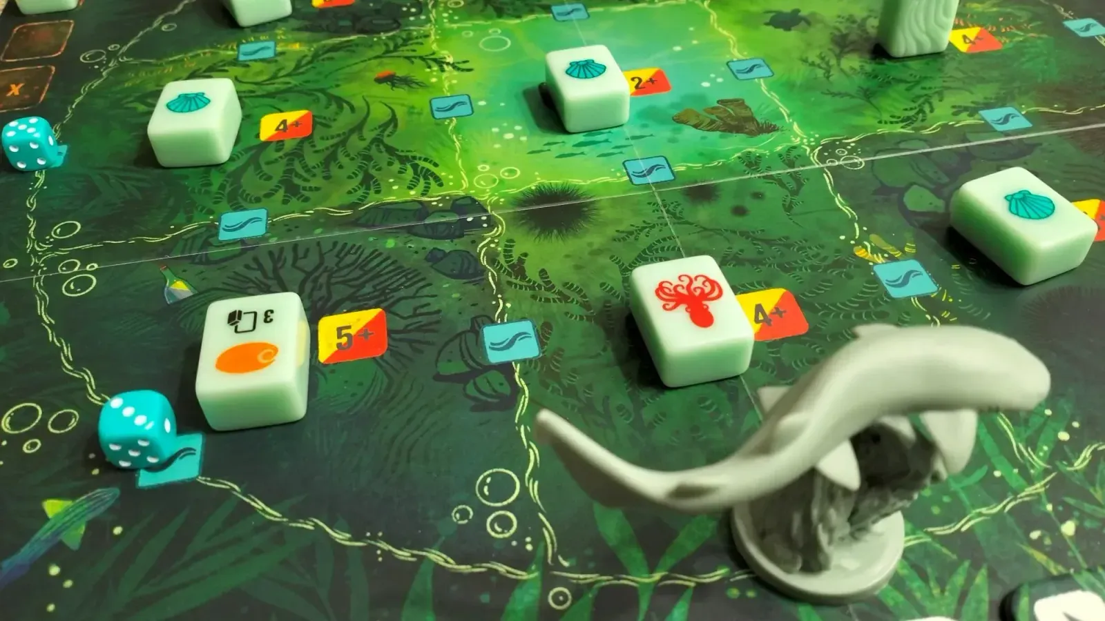 Kelp: Macki kontra Szczęki